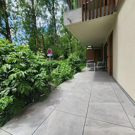 Apartment Neuf 2 Pieces Avec Terrasse Et Parking - De Standing Entre Et Morillon - Fr-1-629-128